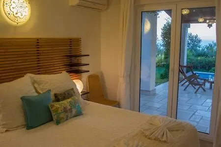 Bethany, Lavanta, Villa