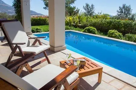 Bethany, Lavanta, * Kalkan